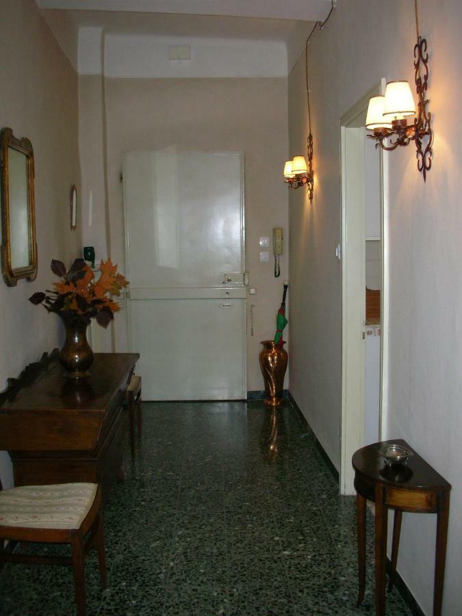 Nice Apartments In Downtown Bologna Ngoại thất bức ảnh