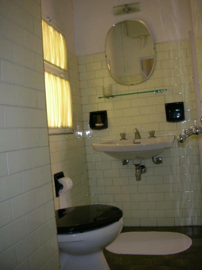 Nice Apartments In Downtown Bologna Ngoại thất bức ảnh