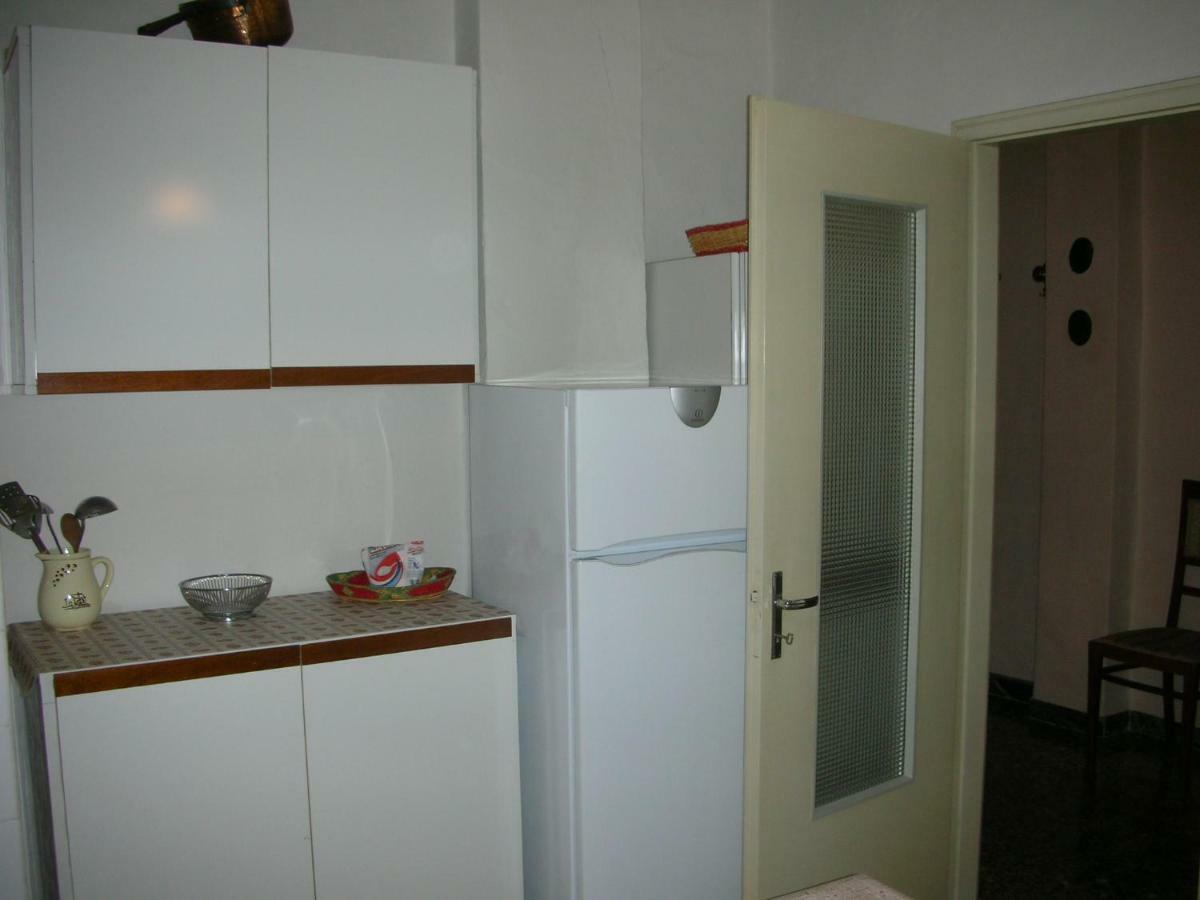 Nice Apartments In Downtown Bologna Ngoại thất bức ảnh