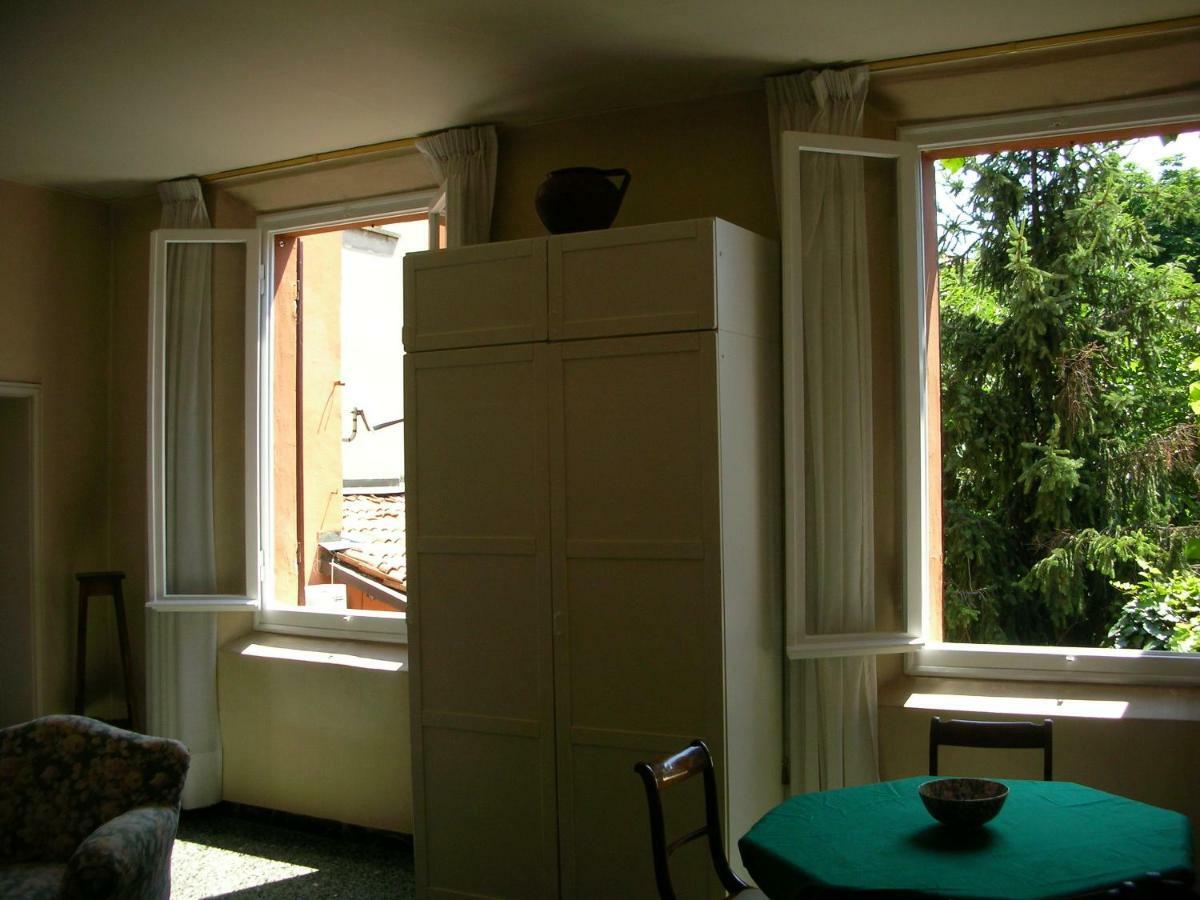 Nice Apartments In Downtown Bologna Ngoại thất bức ảnh
