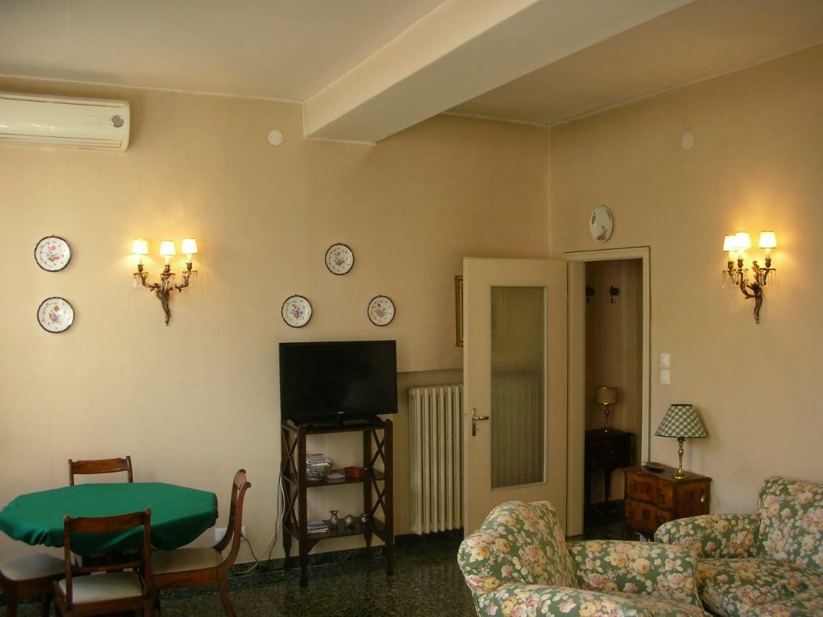 Nice Apartments In Downtown Bologna Ngoại thất bức ảnh