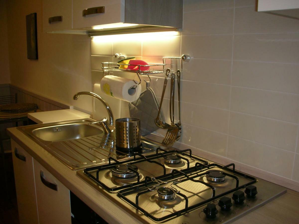 Nice Apartments In Downtown Bologna Ngoại thất bức ảnh
