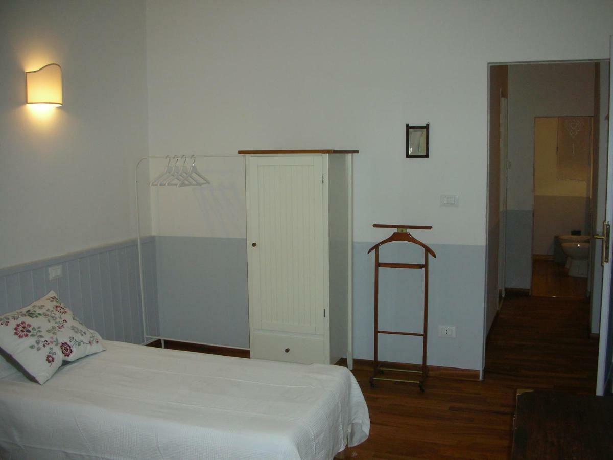 Nice Apartments In Downtown Bologna Ngoại thất bức ảnh