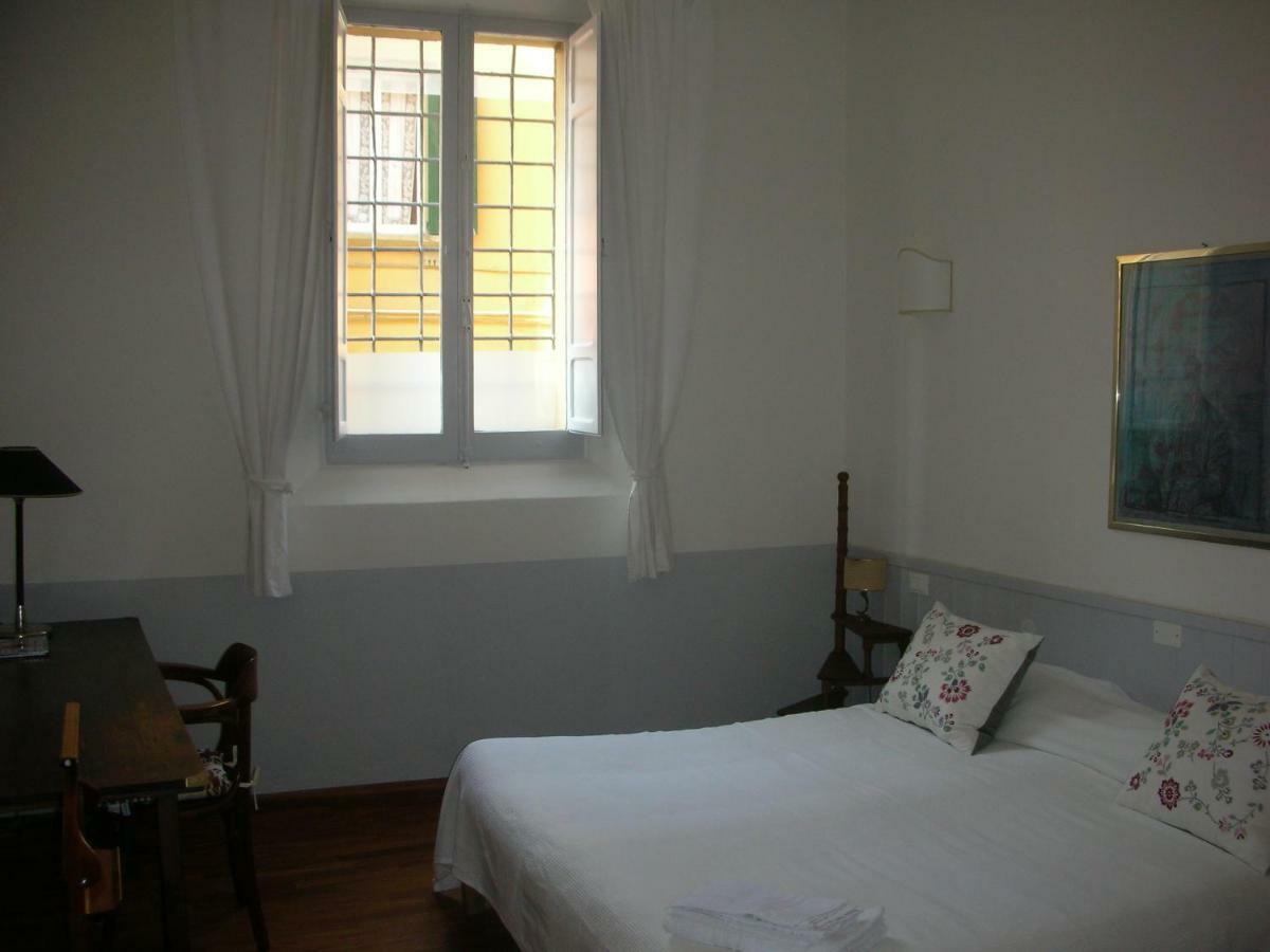 Nice Apartments In Downtown Bologna Ngoại thất bức ảnh