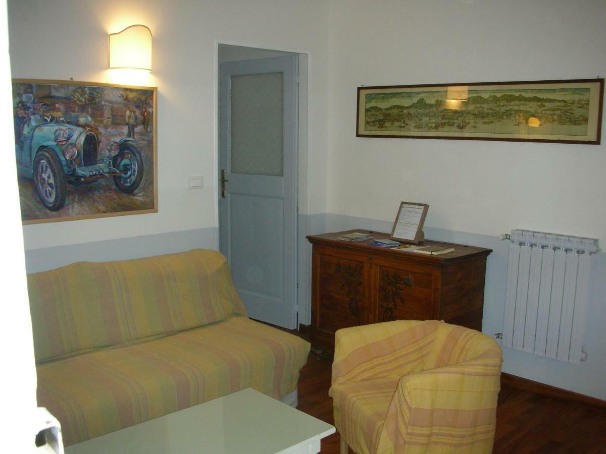 Nice Apartments In Downtown Bologna Ngoại thất bức ảnh